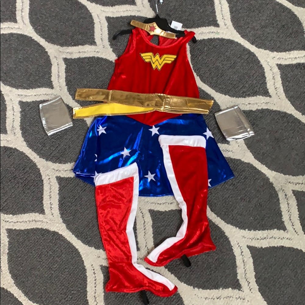 Girls Wonder Woman costume